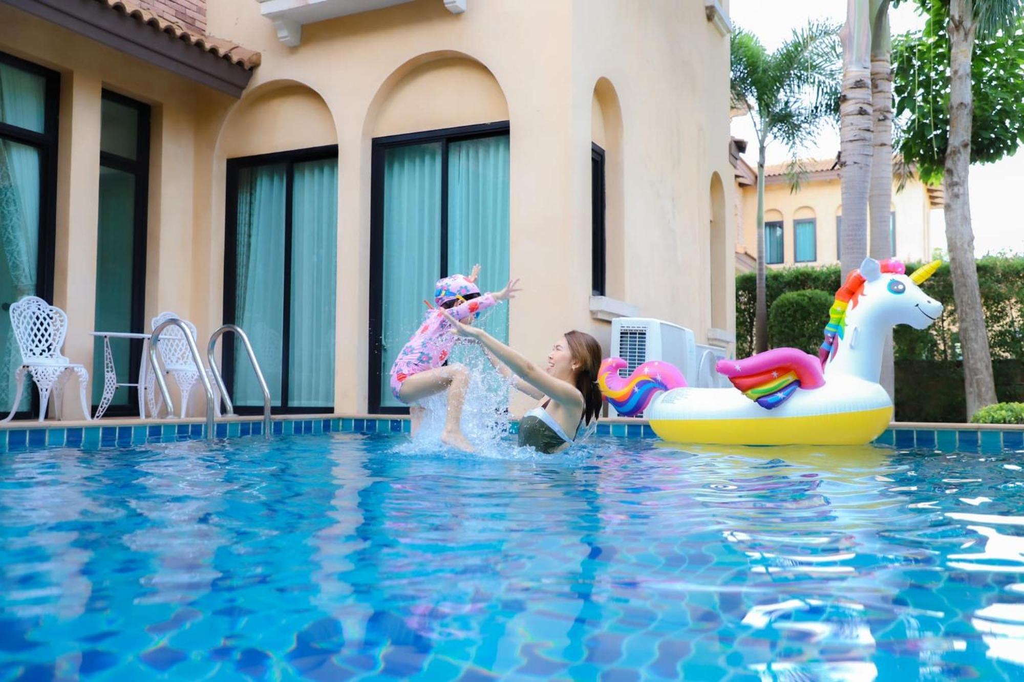 Chivani Pattaya Exterior foto